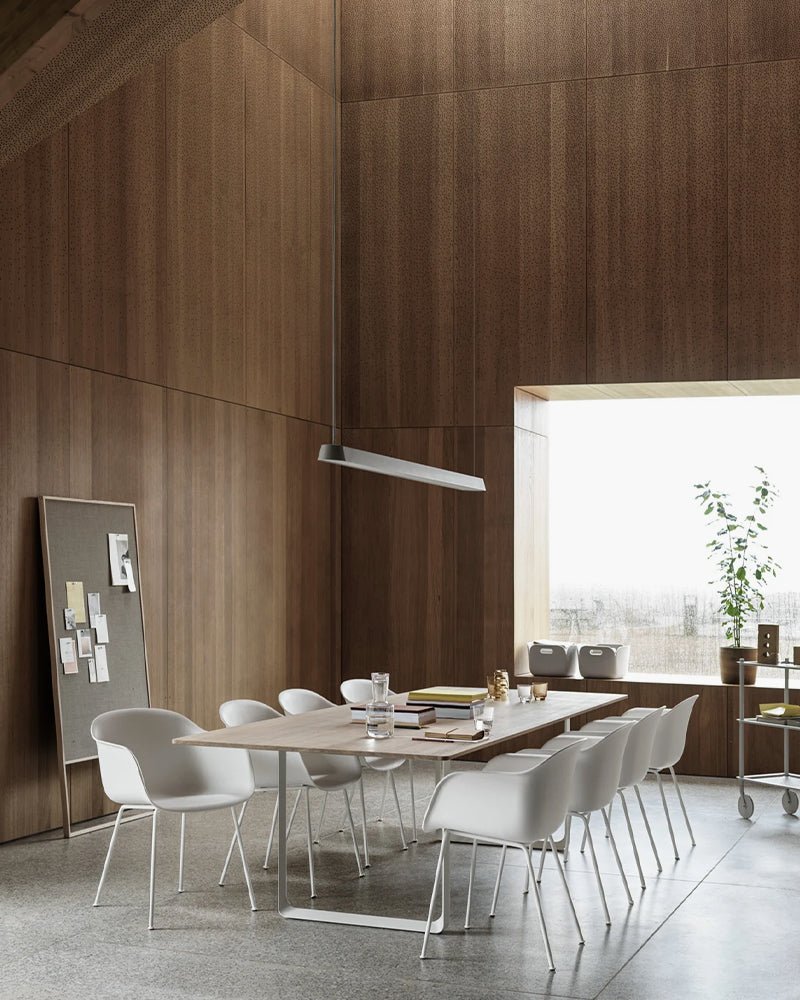 Linear lampe grå Muuto Just Add People